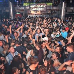 Any Given Monday (pubblico al Qube)