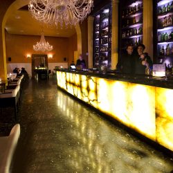 nue-bar-2